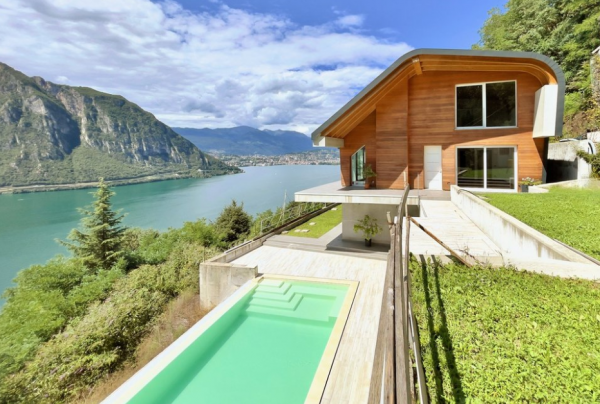 Villa dengan pemandangan danau yang menakjubkan dari Swiss